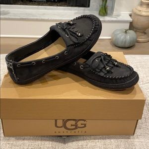 UGG DRINA WOMEN’S MOCCASIN LOAFERS